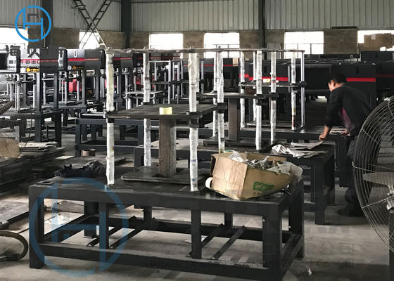 PLC Control Sand Moulding Machine , Automatic Operation Sand Casting Machine